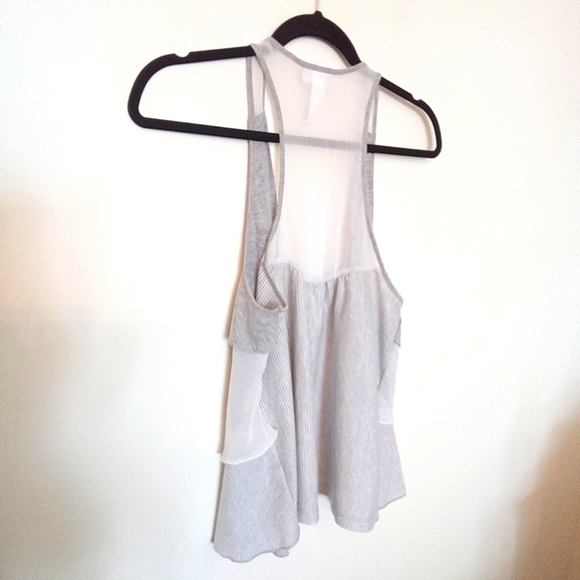 Mixed Medium Lightweight Tiered Vest - Picture 2 of 10